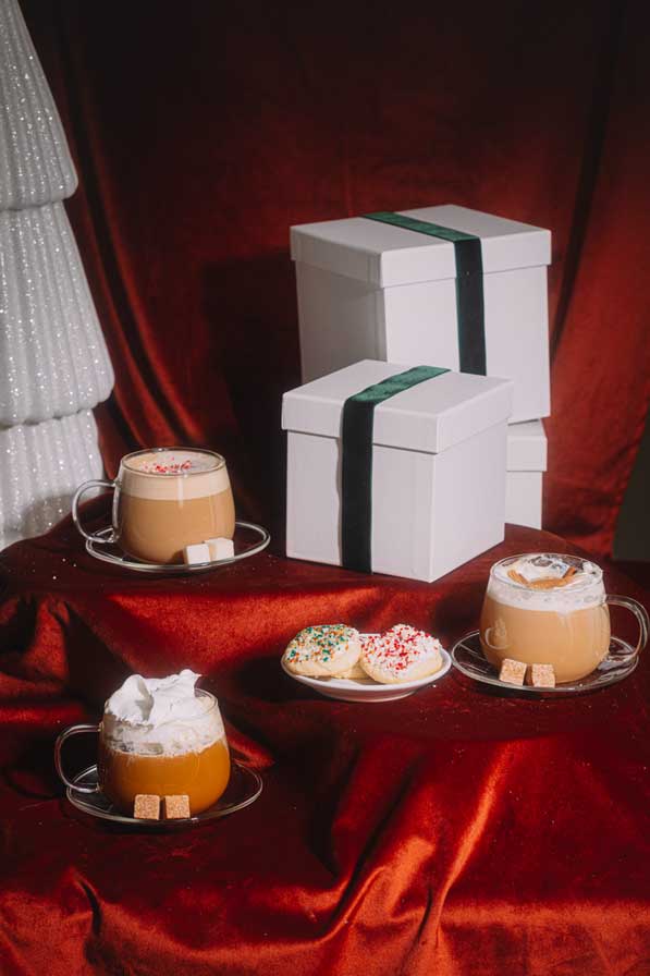 Classic Christmas Cafe Trio